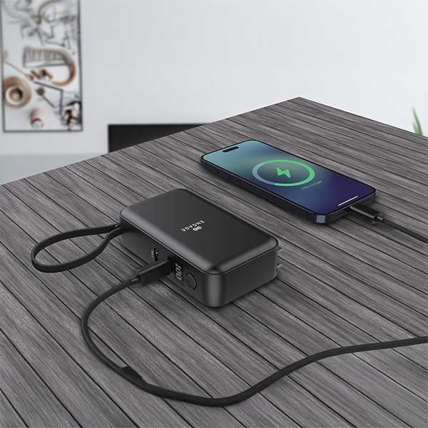 Engage Hybrid 65W Gan Charger 10000 Mah Power Bank